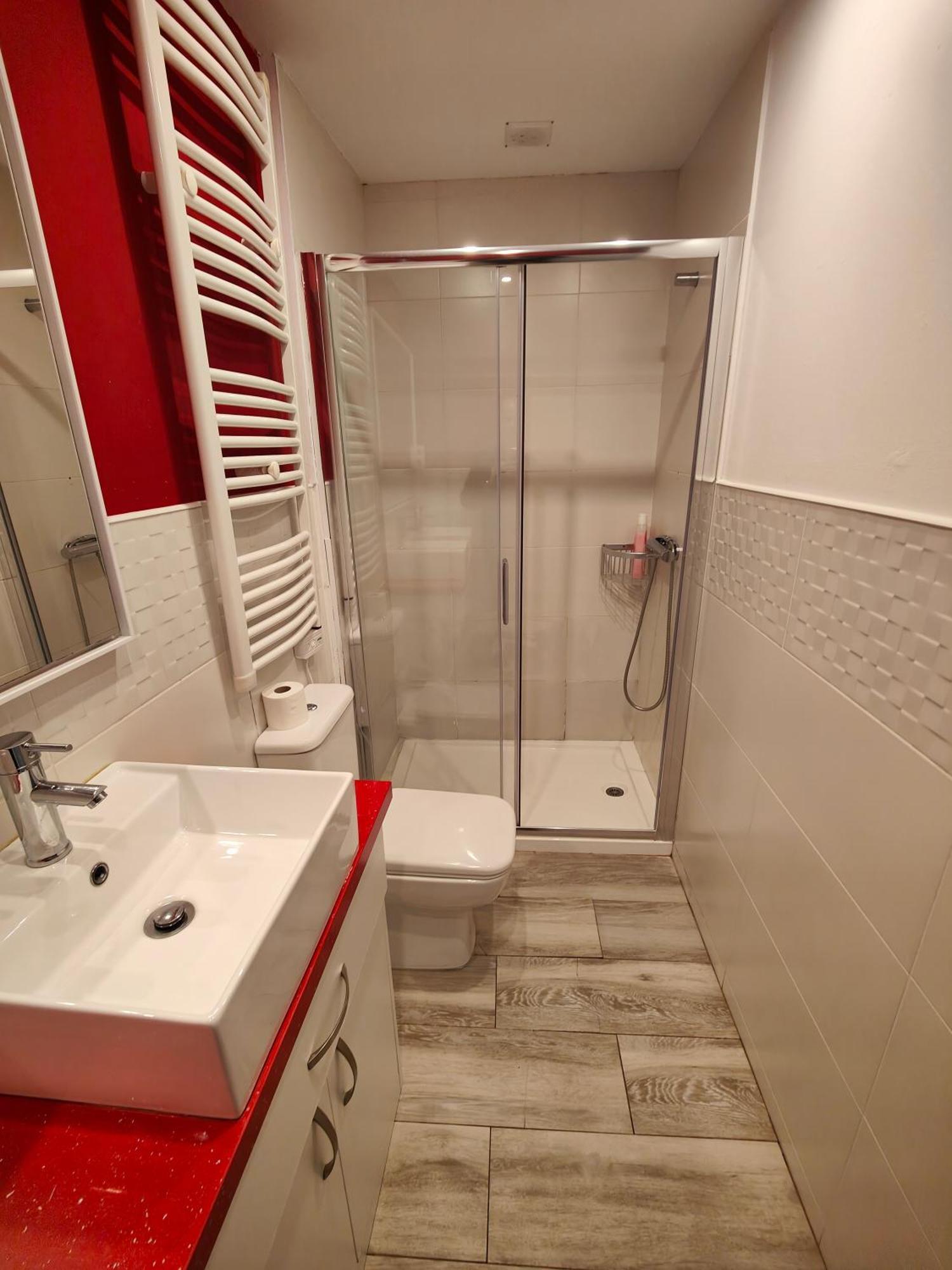 Rua Nova Apartment 28, 3 Dormitorios, Wifi, Ps4 Y Netflix, A 200M Catedral San Giacomo di Compostella Esterno foto
