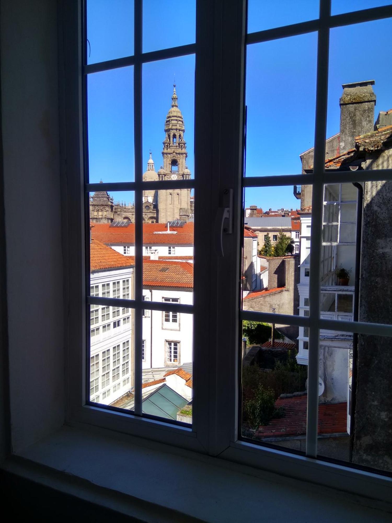 Rua Nova Apartment 28, 3 Dormitorios, Wifi, Ps4 Y Netflix, A 200M Catedral San Giacomo di Compostella Esterno foto