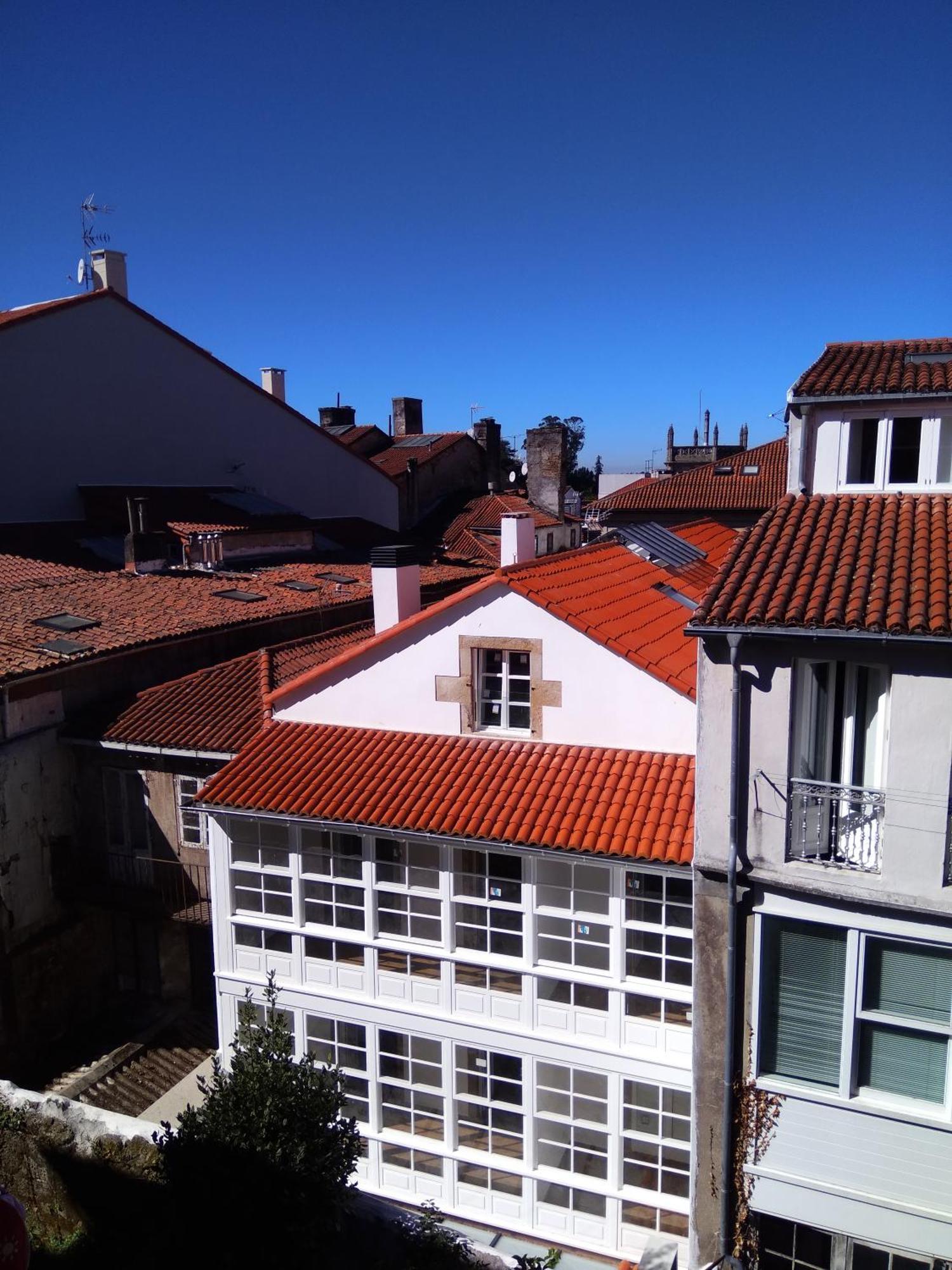Rua Nova Apartment 28, 3 Dormitorios, Wifi, Ps4 Y Netflix, A 200M Catedral San Giacomo di Compostella Esterno foto