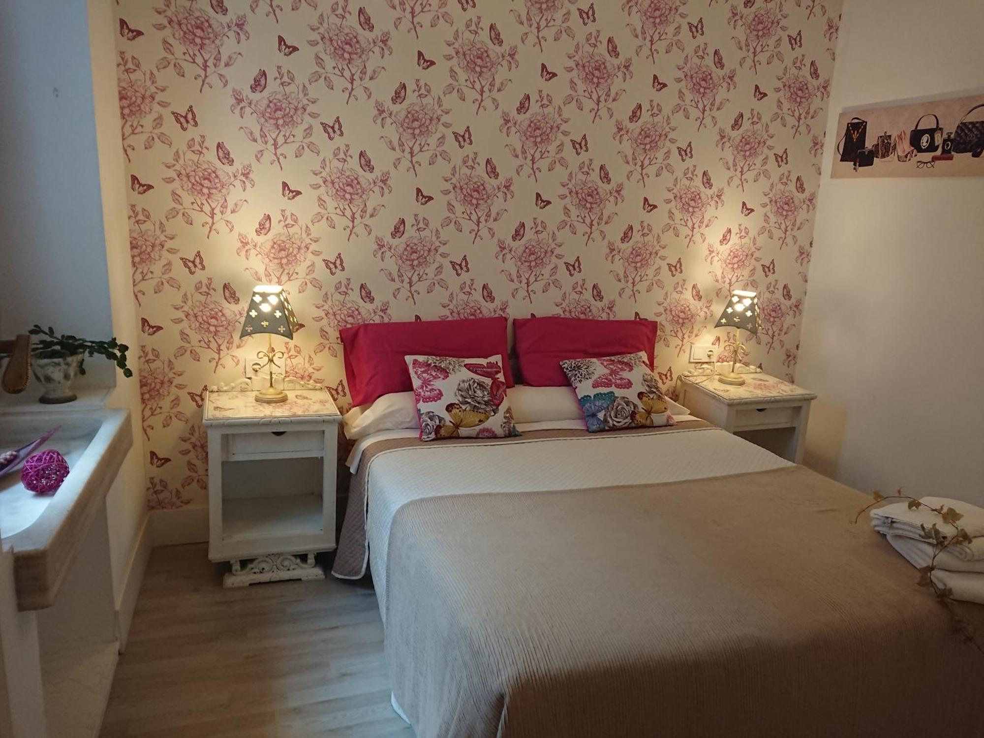 Rua Nova Apartment 28, 3 Dormitorios, Wifi, Ps4 Y Netflix, A 200M Catedral San Giacomo di Compostella Esterno foto